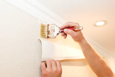 Pose de papier peint à Lanhères — revêtements muraux et toiles de verre